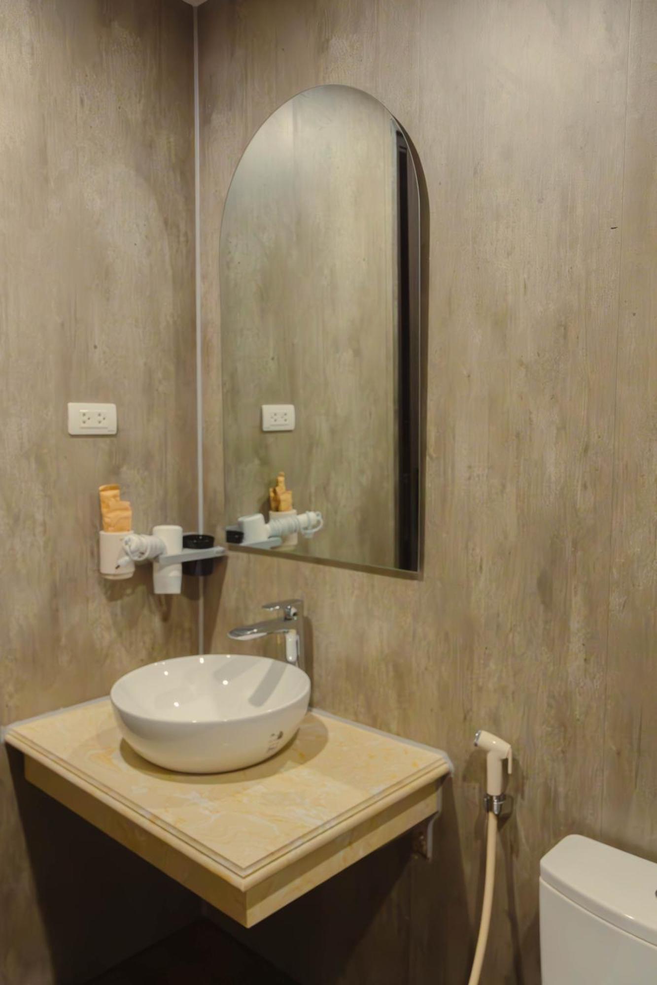 Areca Luxury Homestay & Spa Ba Dinh 河内 外观 照片